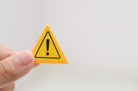 Teacher Photo / shutterstock.com Abmahnung: Unterbliebene Informationspflichten im Handel