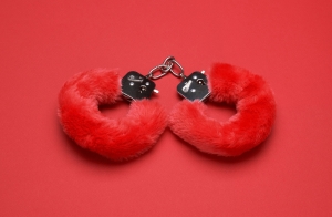 Erotik-Werbung: Wann sind reklamehafte Übertreibungen erlaubt?