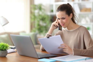 R&uuml;ckzahlungsvereinbarung im Arbeitsvertrag: Wann der Arbeitgeber leer ausgeht