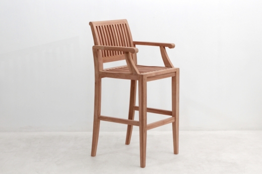 &bdquo;White Teak&ldquo;: Unzul&auml;ssige Bezeichnung f&uuml;r M&ouml;bel aus Gmelina arborea