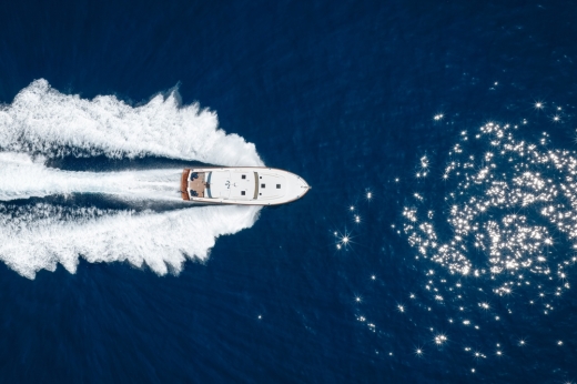 Was ist beim Online-Verkauf von Sportbooten zu beachten?