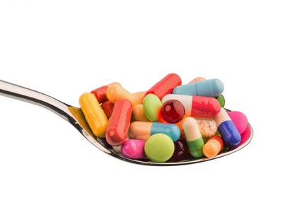 Jugendschutz auf dem Vormarsch: Regulierung des Vertriebs von „Legal Highs“
