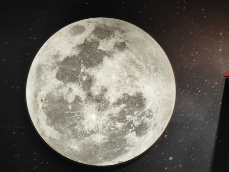 Hinterm Mond?  Markenabmahnung wegen Nutzung der Marke APOLLO