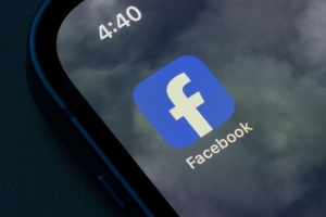 Neues Design von Facebook bringt Fanpagebetreiber in Abmahngefahr
